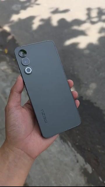Meizu 20 Xám ngoại hình 99% đẹp keng k cấn móp. Mua bán Điện thoại tại Quận 8 Tp Hồ Chí Minh được đăng bởi Đoàn Phong hình 1
