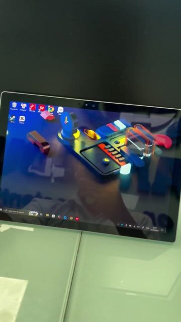 Microsoft Surface Pro 4 i5-6300U 8GB/238GB Bạc. Mua bán Laptop tại Huyện Đông Anh Hà Nội được đăng bởi Huy Nguyễn hình 1