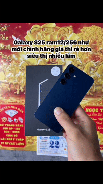 Samsung Galaxy S25 12GB/256GB Xanh Navy như mới. Mua bán Điện thoại tại Quận Ninh Kiều Cần Thơ được đăng bởi CẦM ĐỒ TRUNG HẬU   hình 1