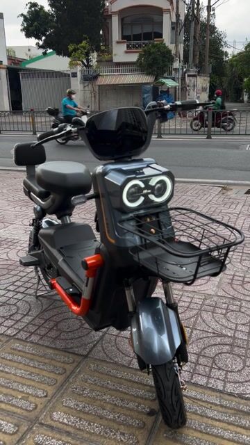 xe đạp điện super bike. v1.k1.vc. giá tại kho. Mua bán Xe điện tại Quận Tân Phú Tp Hồ Chí Minh được đăng bởi TỔNG KHO XE ĐIỆN SỈ VÀ LẺ TẠI HCM hình 1