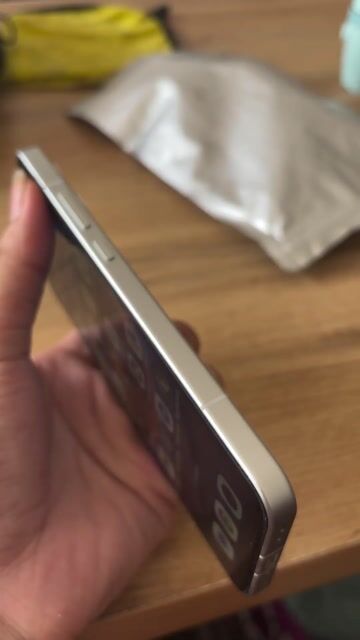 OPPO Reno15 256GB Trắng. Mua bán Điện thoại tại Thành phố Thủ Đức Tp Hồ Chí Minh được đăng bởi Cầm đồ gia minh lãi suất 2 phần trăm hình 1