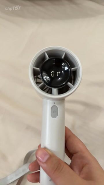 Quạt cầm tay JISULIFE Life 10S Trắng. Mua bán Quạt tại Huyện Nhơn Trạch Đồng Nai được đăng bởi Loan hình 1