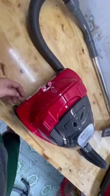 Máy hút bụi Hitachi CV-SF20V BRE Đỏ. Mua bán Nội thất, đồ gia dụng khác tại Quận Gò Vấp Tp Hồ Chí Minh được đăng bởi Gia Dụng Giá Kho hình 1