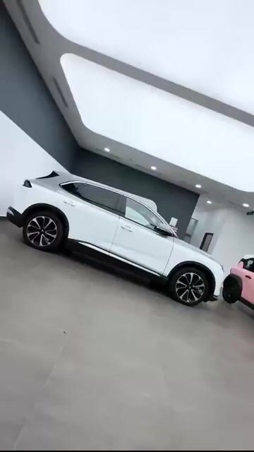 VinFast VF8 2025 Eco màu Đen đồng, trắng xám. Mua bán Ô tô tại Quận Đống Đa Hà Nội được đăng bởi Vinfast Newway Trường Chinh hình 1