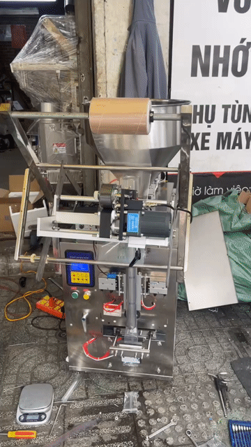 MÁY CHIẾT RÓT SỐT VÀ HỖN HỢP TỰ ĐỘNG. Mua bán Đồ chuyên dụng, Giống nuôi trồng tại Huyện Lai Vung Đồng Tháp được đăng bởi Thom Pham hình 1