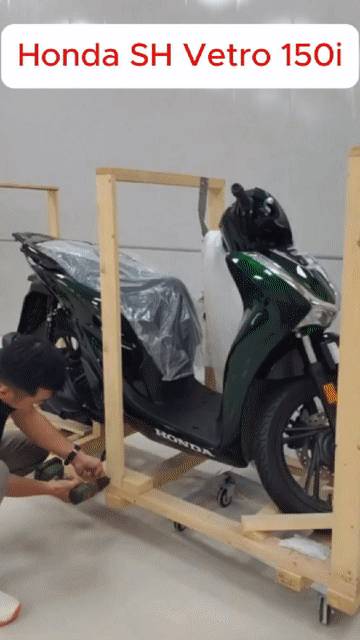 Honda SH Vetro 150 Xanh. Mua bán Xe máy tại Thành phố Cà Mau Cà Mau được đăng bởi Xe Máy Phương Nam Cà Mau hình 1