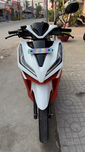 Honda Vario 125 2020 Trắng cam ( hỗ trợ góp ). Mua bán Xe máy tại Huyện Chợ Mới An Giang được đăng bởi Cửa hàng xe Thiên Phước 2 hình 1