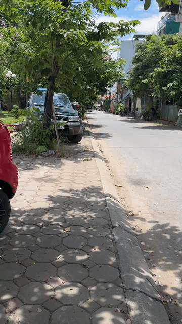 Mua bán Đất Quận Long Biên Hà Nội diện tích 65 m² giá 9,8 tỷ