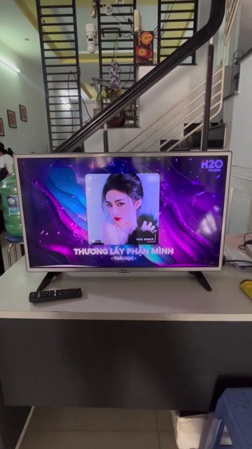 Tivi LG 32 inch Có mạng. Mua bán Tivi, Âm thanh tại Quận Thanh Khê Đà Nẵng được đăng bởi Vy nguyen hình 1