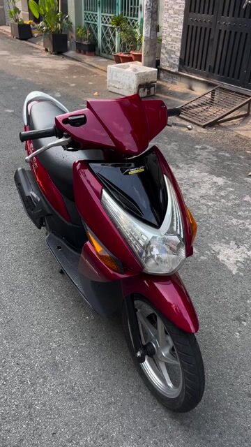 Honda Click. xe đẹp máy êm sử dụng ngay. giá sale. Mua bán Xe máy tại Quận Tân Phú Tp Hồ Chí Minh được đăng bởi XE MÁY THIÊN HOÀNG hình 1