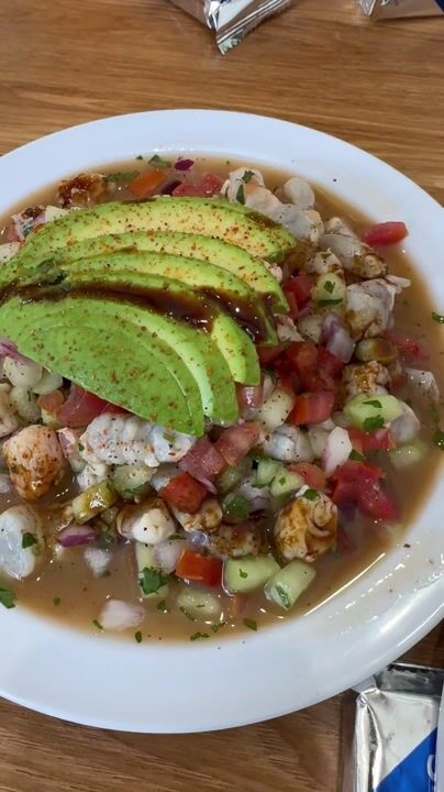 Work Lunch - Shrimp Ceviche & Taco Gobernador 🔥🔥 Next time I’ll try the coctel 👌