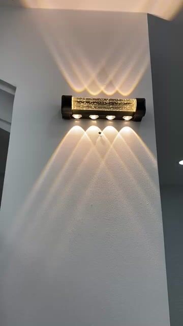 Đèn trang trí tường, cầu thang còn mới, đẹp. Mua bán Đèn tại Quận Bình Thạnh Tp Hồ Chí Minh được đăng bởi Ami Nguyen hình 1