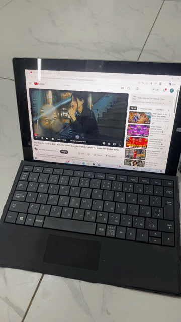 Microsoft Surface cu Sạc zin. Mua bán Máy tính bảng tại Quận Tân Bình Tp Hồ Chí Minh được đăng bởi Phạm Nguyễn hình 1