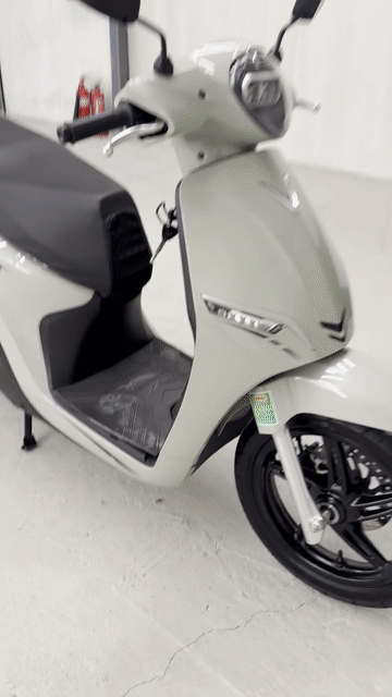 Xe máy điện Vinfast Feliz 2 pin 2025 Xám 6731km. Mua bán Xe máy tại Quận Gò Vấp Tp Hồ Chí Minh được đăng bởi Phạm Ân hình 1