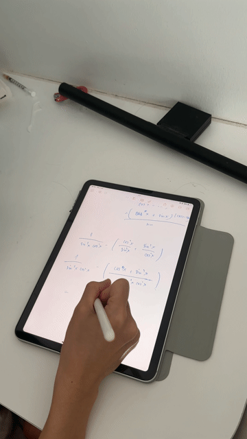 iPad Air 4 64GB LTE Bạc kèm bút Apple Pencil. Mua bán Máy tính bảng tại Quận Nam Từ Liêm Hà Nội được đăng bởi Andrew hình 1