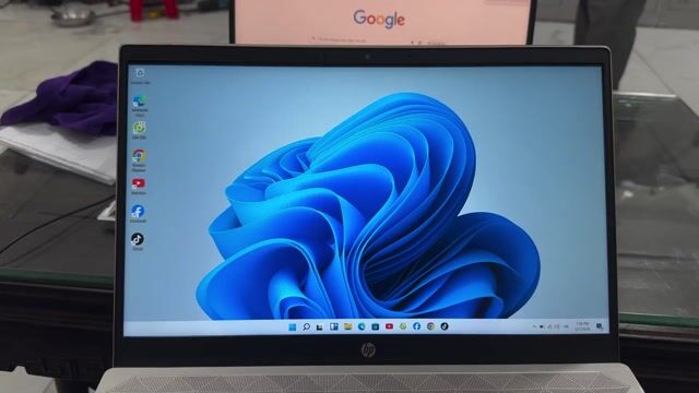 HP Pavilion 15 i7 16GB Bạc. Mua bán Laptop tại Huyện Thạch Thất Hà Nội được đăng bởi Hoàng Long hình 1