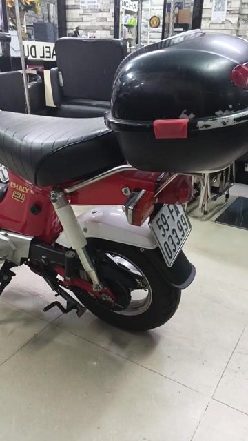 Xe máy Chaly Đỏ trắng. Mua bán Xe máy tại Quận 4 Tp Hồ Chí Minh được đăng bởi Duc ho  hình 1