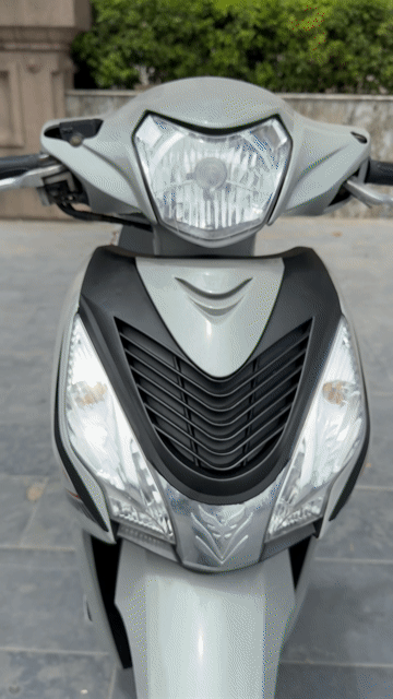 Honda Vision Xám. Mua bán Xe máy tại Thành phố Vinh Nghệ An được đăng bởi Mạnh Nhỏ hình 1