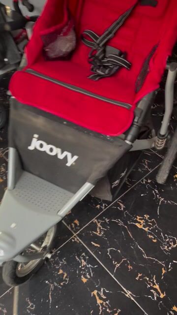 xe đẩy cho bé xịn Joovy Zoom 360 còn mới keng