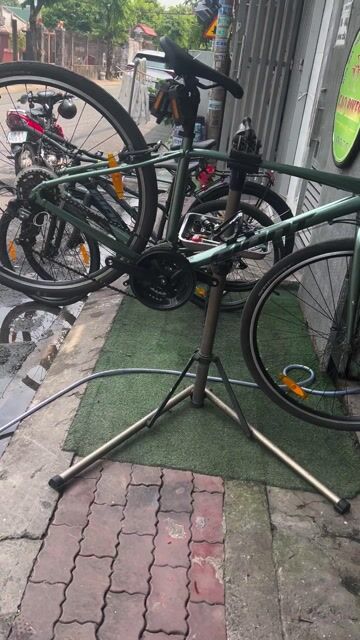 cân bán xe đạp giant escape 3 size s mơi 90%. Mua bán Xe đạp tại Huyện Hóc Môn Tp Hồ Chí Minh được đăng bởi MR RÔ hình 1