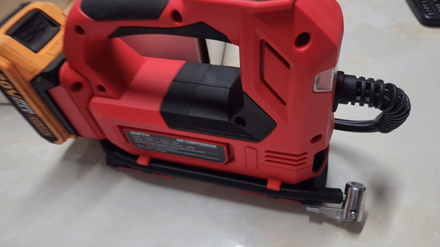👉Máy bơm mini pin SUITU 150psi dùng cho ôtô, môtô👍. Mua bán Đồ chuyên dụng, Giống nuôi trồng tại Quận Bình Thạnh Tp Hồ Chí Minh được đăng bởi MINH PHÁT hình 1