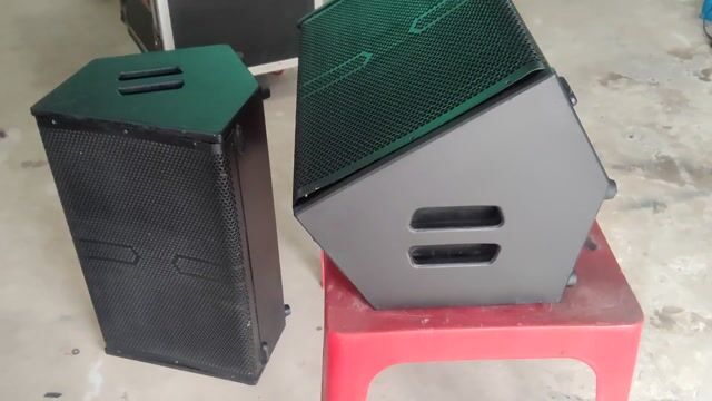 Vỏ loa monitor bass 30 màu Đen. Mua bán Tivi, Âm thanh tại Thành phố Ngã Bảy Hậu Giang được đăng bởi Le thanh nhan hình 1