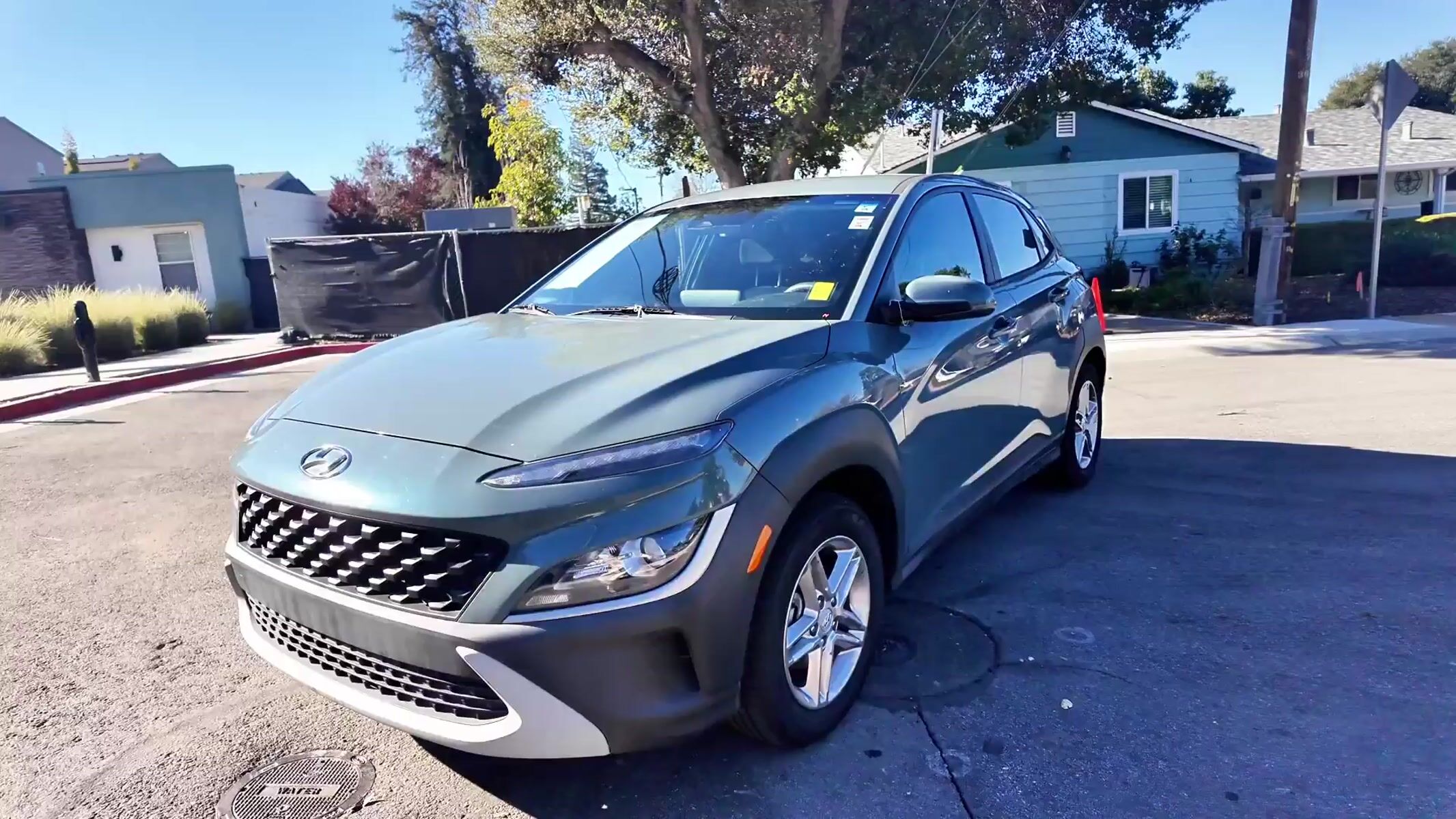 Video thumbnail for 2022 Hyundai Kona