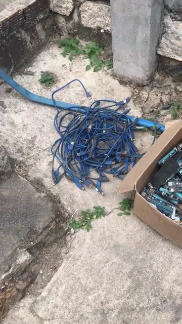 Ve chai điện tử - biết đâu có thứ bạn cần. Mua bán Linh kiện (RAM, Card...) tại Thành phố Bà Rịa Bà Rịa - Vũng Tàu được đăng bởi Laptop Bà Rịa hình 1