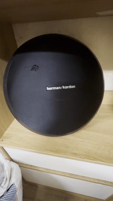 Loa Bluetooth Harman Kardon Đen. Mua bán Tivi, Âm thanh tại Quận Hoàng Mai Hà Nội được đăng bởi Hiền Vũ hình 1