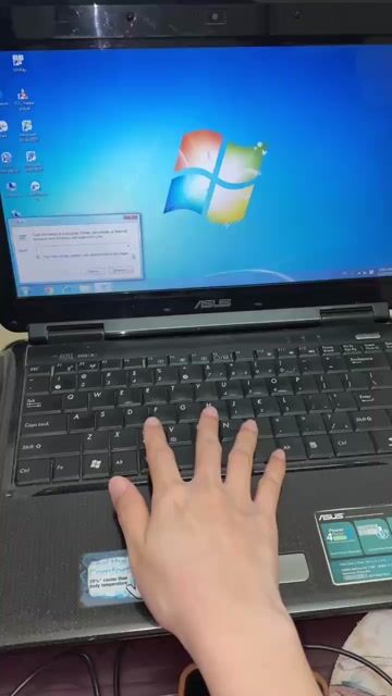 Laptop ASUS X8AI T6570 14 inch 2GB/250GB. Mua bán Laptop tại Thành phố Thủ Dầu Một Bình Dương được đăng bởi Nguyễn Thương hình 1