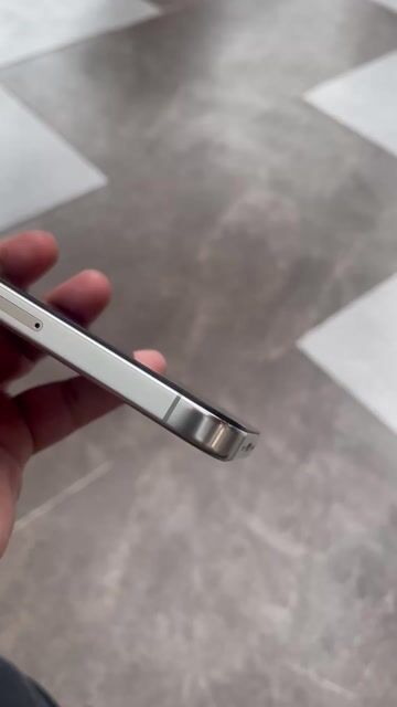 Apple iPhone 15 Pro Titan Đã sử dụng. Mua bán Điện thoại tại Quận Đống Đa Hà Nội được đăng bởi Trần quang hình 1