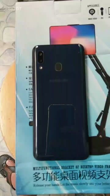 Samsung A20 Xanh 2Sim Màn Oled Đẹp Mượt Pin trâu. Mua bán Điện thoại tại Quận Gò Vấp Tp Hồ Chí Minh được đăng bởi SecondFones hình 1