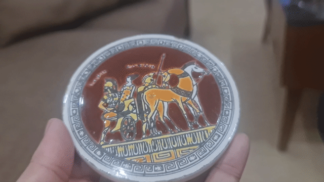 Đĩa trang trí Niarchos Gốm sứ Hy Lạp Cổ đại. Mua bán Đồ sưu tầm, đồ cổ tại Quận Cầu Giấy Hà Nội được đăng bởi Đức Sang hình 1