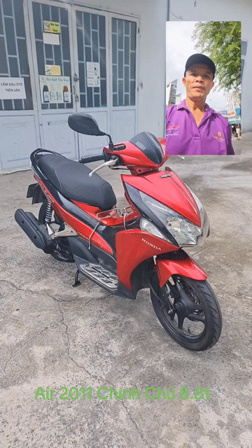 Honda Air Blade 2011 màu Đỏ. Mua bán Xe máy tại Quận 11 Tp Hồ Chí Minh được đăng bởi CỬA HÀNG XE MÁY LONG HỔ hình 1