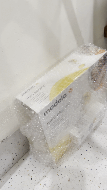 Máy hút sữa Medela Mini Electric nhỏ gọn. Mua bán Mẹ và bé tại Quận Cầu Giấy Hà Nội được đăng bởi Son Lee hình 1