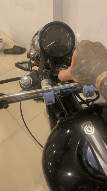 Honda CB Scrambler Đen 250cc. Mua bán Xe máy tại Thành phố Biên Hòa Đồng Nai được đăng bởi Nguyễn Vương hình 1
