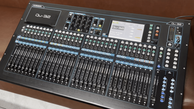 Bàn mixer Allen & Heath QU-32 Đen. Mua bán Nhạc cụ tại Quận Nam Từ Liêm Hà Nội được đăng bởi Mr event hình 1