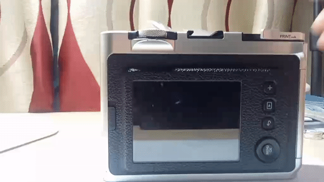 Máy ảnh FujiFilm Instax Mini Evo Đen. Mua bán Máy ảnh, Máy quay tại Quận Hà Đông Hà Nội được đăng bởi Nguyễn Minh hình 1