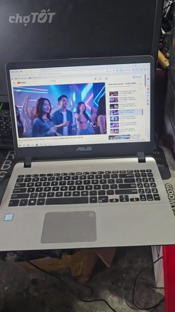 ASUS Vivobook 15 X507UF i3-8130U 15.6 inch 4GB . Mua bán Laptop tại Thành phố Thuận An Bình Dương được đăng bởi kim quyên hình 1