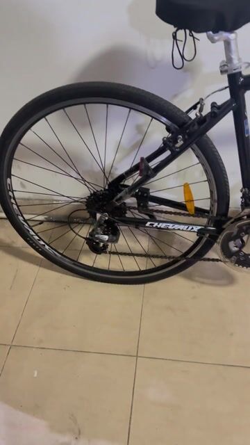 Xe đạp touring Chevuex FK Đen Nhật. Mua bán Xe đạp tại Quận 1 Tp Hồ Chí Minh được đăng bởi Nguyễn Hoàng Trọng Nhân hình 1