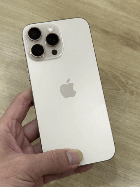iPhone 16 Promax 256G Vàng Fullbox. Mua bán Điện thoại tại Quận Thanh Khê Đà Nẵng được đăng bởi Thắng  hình 1