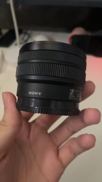 Sony FE 28-60mm f/4-5.6. Mua bán Máy ảnh, Máy quay tại Thành phố Huế Thừa Thiên Huế được đăng bởi Nguyễn Trọng Nghĩa hình 1