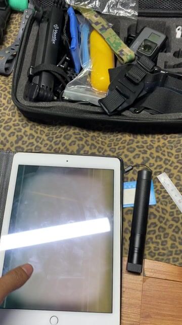 Apple iPad Air 2 64GB Vàng. Mua bán Máy tính bảng tại Thành phố Thủ Dầu Một Bình Dương được đăng bởi Phong hình 1