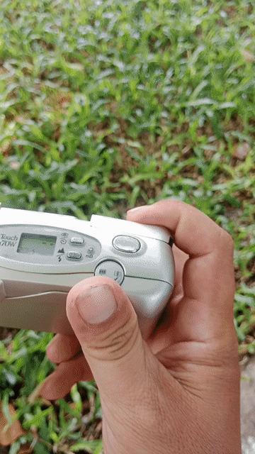 Máy ảnh phim Nikon Lite Touch Zoom 70W. Mua bán Máy ảnh, Máy quay tại Huyện Củ Chi Tp Hồ Chí Minh được đăng bởi Lê Nhựt    có gì bán đó hình 1