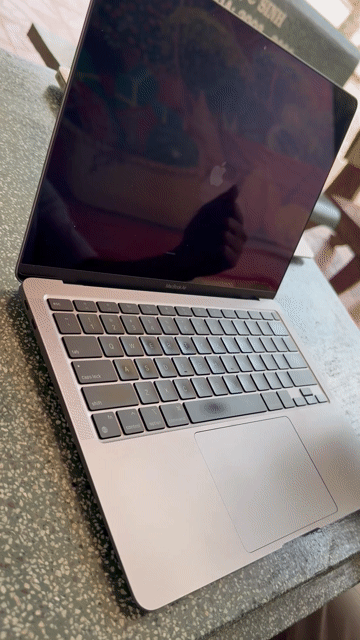 Apple MacBook Air M1 13 inch 8GB. Mua bán Laptop tại Thành phố Buôn Ma Thuột Đắk Lắk được đăng bởi Sam thị Apple hình 1