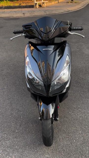 Honda Air Blade 125 BSTP số đẹp chính chủ. Mua bán Xe máy tại Quận 12 Tp Hồ Chí Minh được đăng bởi XE MÁY HẢI THANH hình 1