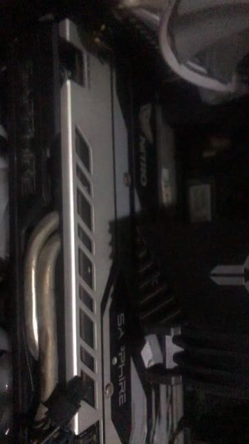 Card đồ họa Sapphire Nitro RX 580 8GB Đen, Bạc. Mua bán Linh kiện (RAM, Card...) tại Huyện Bình Chánh Tp Hồ Chí Minh được đăng bởi Nhieu hình 1
