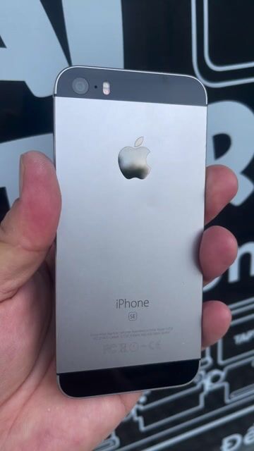 Apple iPhone SE 32GB Xám 99%. Mua bán Điện thoại tại Quận Gò Vấp Tp Hồ Chí Minh được đăng bởi T STORE Sửa iPHONE  hình 1