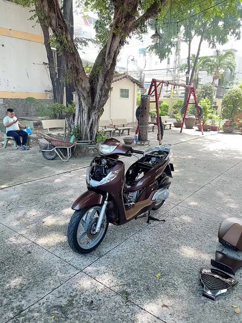 Sh 150cc Đk 2OO9.20739. Sm 015. Bstp. Giá nhanh.❤️. Mua bán Xe máy tại Quận 12 Tp Hồ Chí Minh được đăng bởi LeeteeHung hình 1