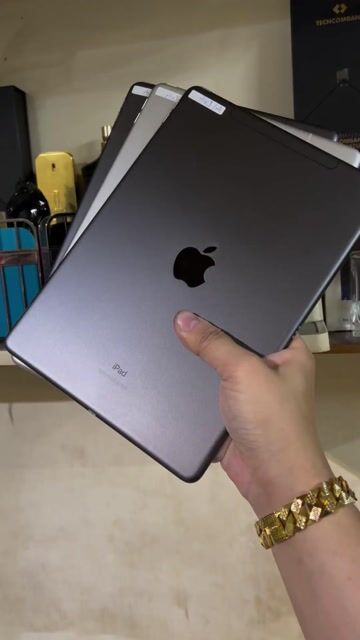 Air 3 64GB 4G/Wifi Siêu Rẻ Chiến GameMaxsetting 🔥🔥. Mua bán Máy tính bảng tại Quận 1 Tp Hồ Chí Minh được đăng bởi Lư Quốc Thông hình 1